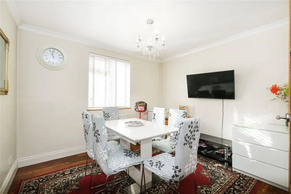 MacDonald Avenue, Dagenham, RM10, photo 4