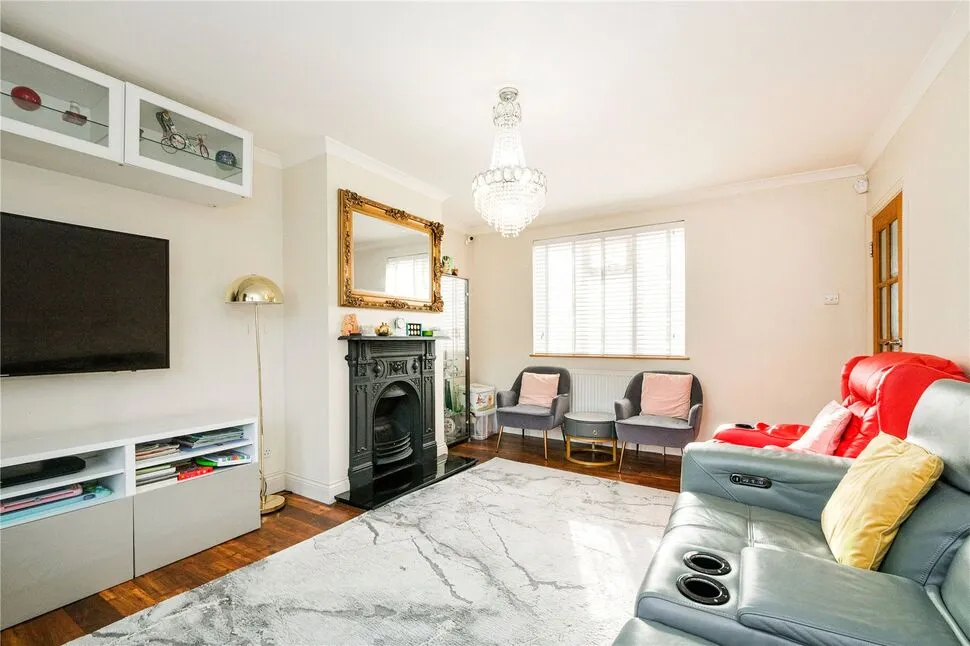 MacDonald Avenue, Dagenham, RM10, photo 13