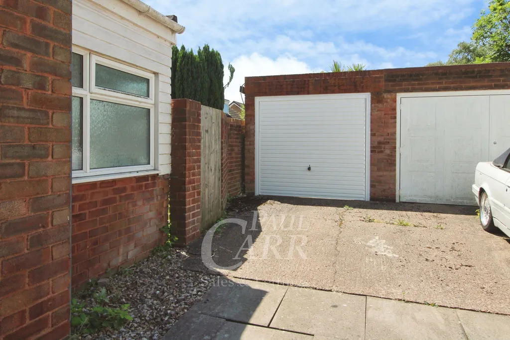 Cotswold Close, Aldridge, WS9, photo 12