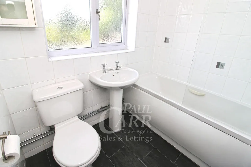 Cotswold Close, Aldridge, WS9, photo 8