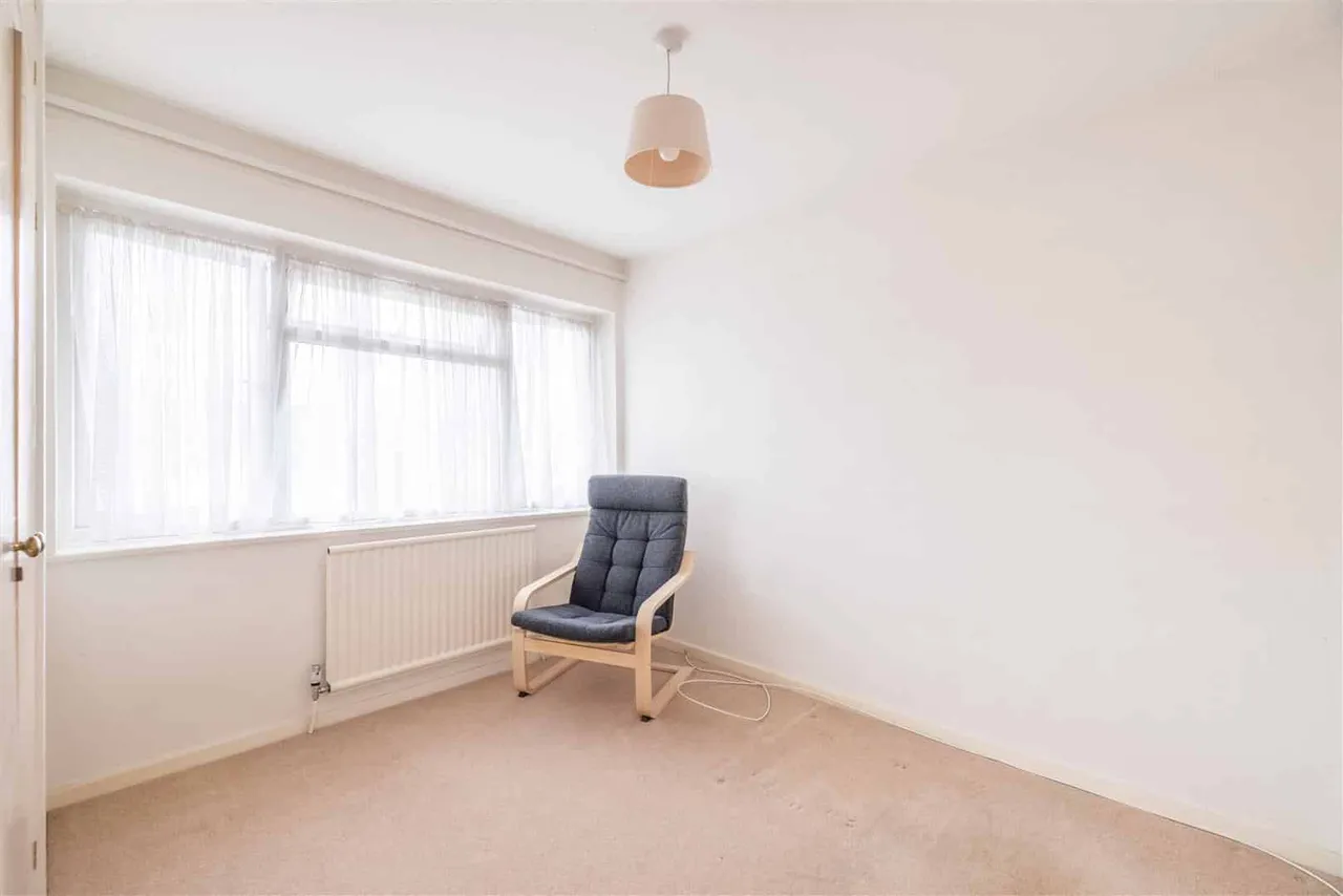 Dean Close, Windsor, SL4, photo 7