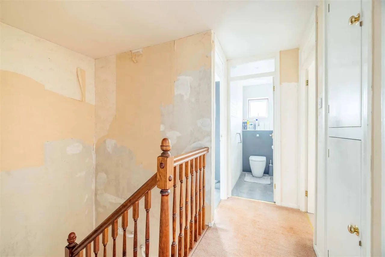 Dean Close, Windsor, SL4, photo 13