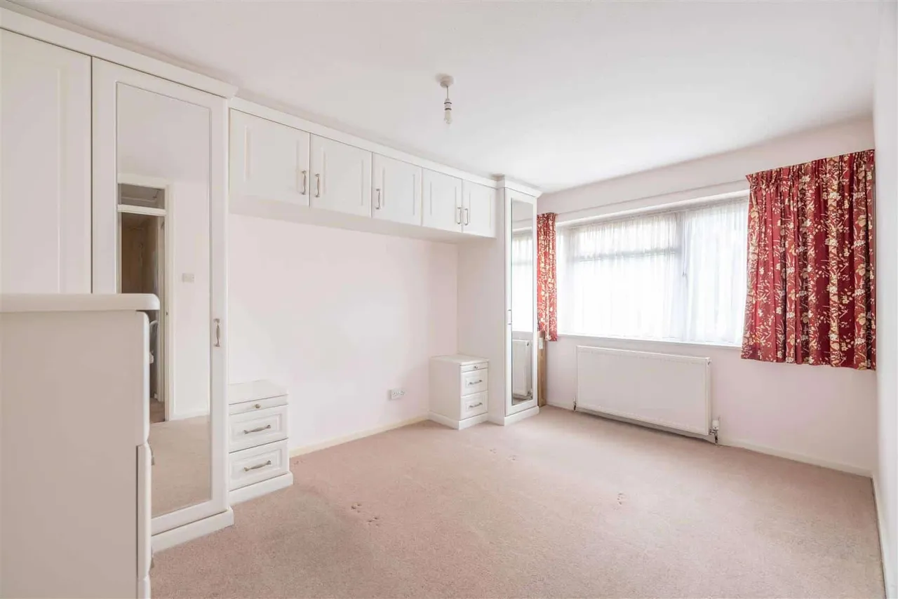 Dean Close, Windsor, SL4, photo 5