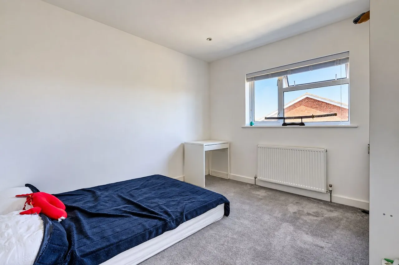 Archers Way, High Wycombe, HP14, photo 7