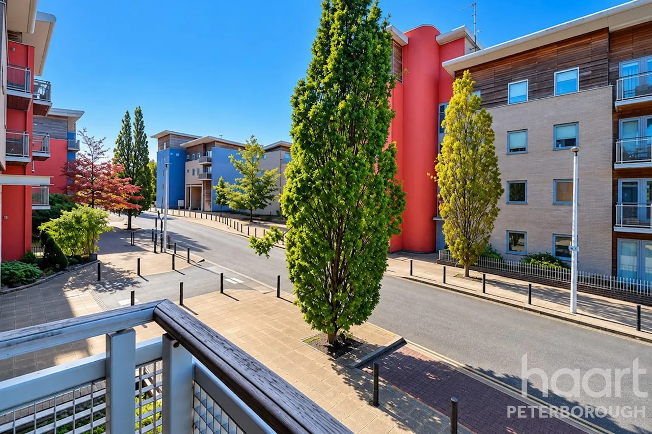 Cubitt Way, Peterborough, PE2, photo 13