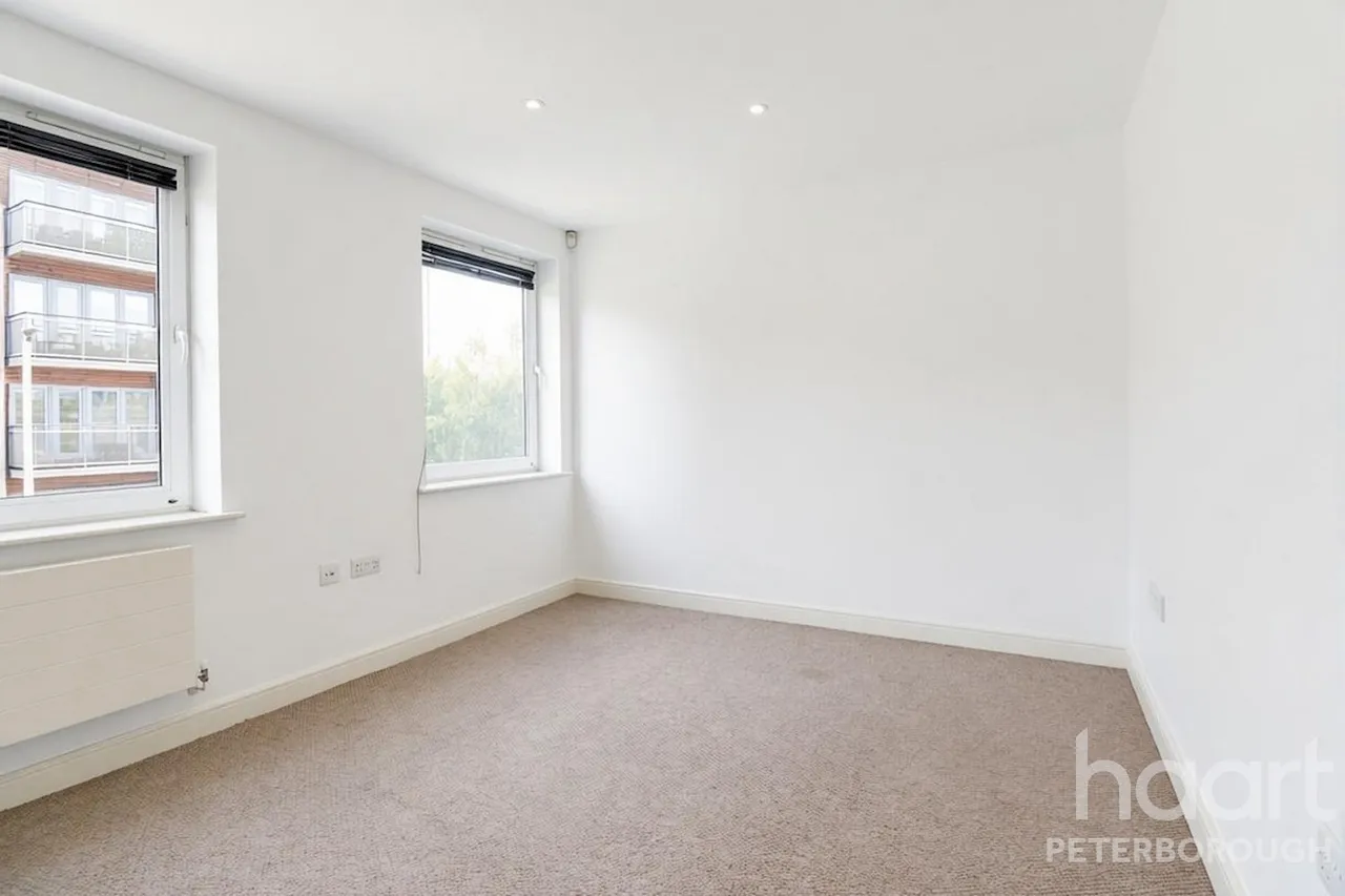 Cubitt Way, Peterborough, PE2, photo 9