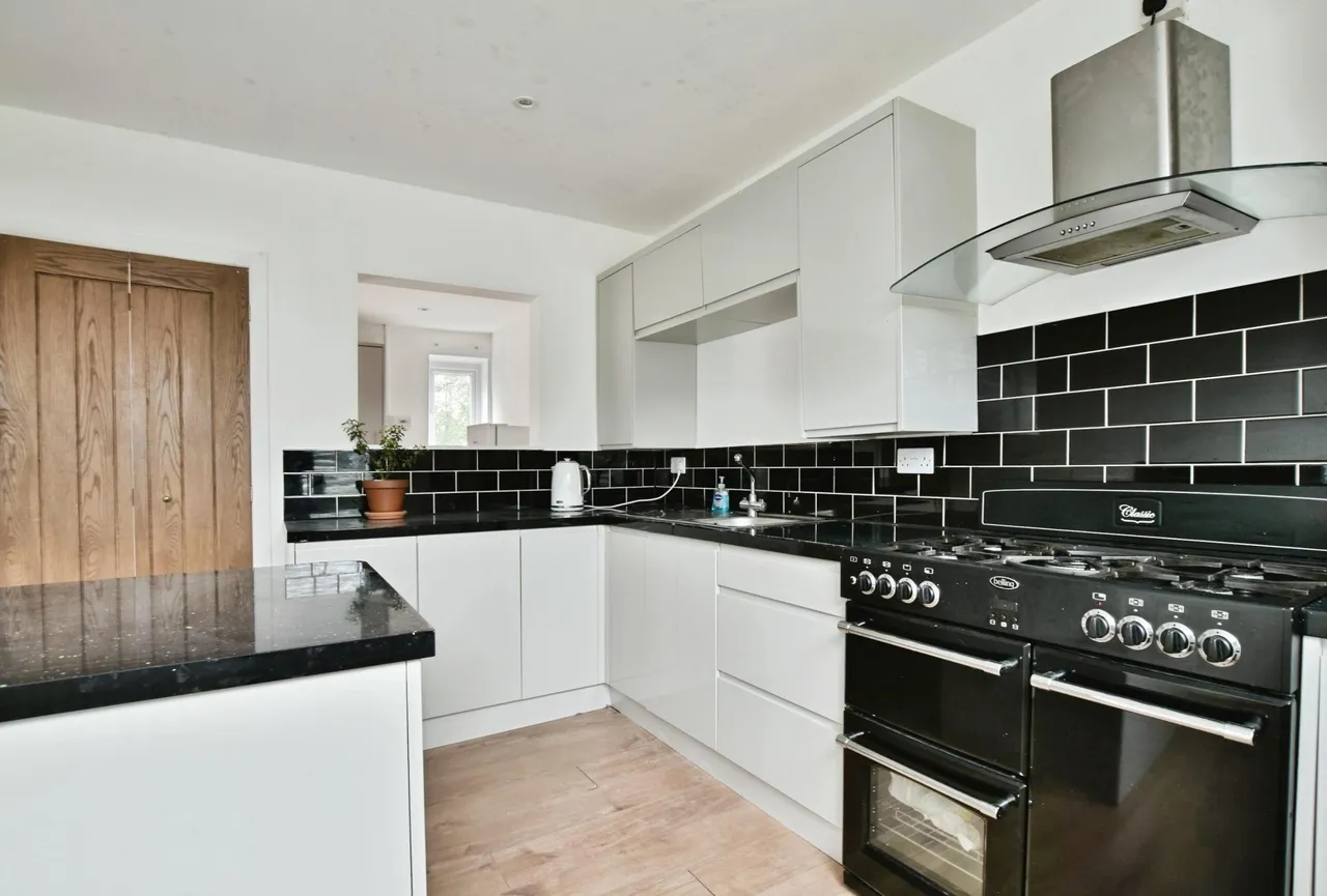 Fairywell Road, Timperley, WA15, photo 9