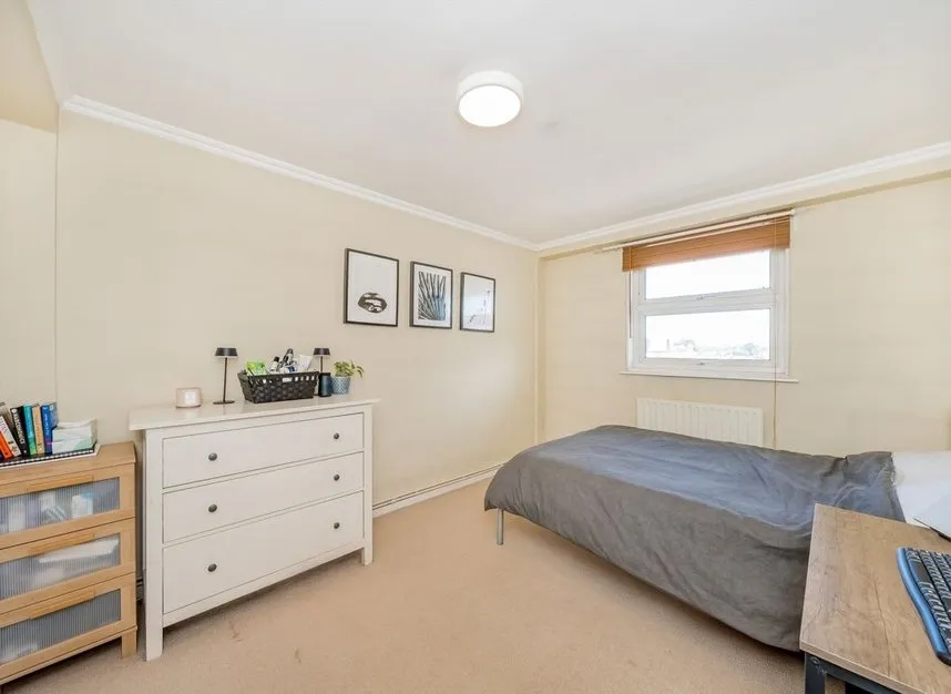 Upper Richmond Road, Putney, SW15, photo 4