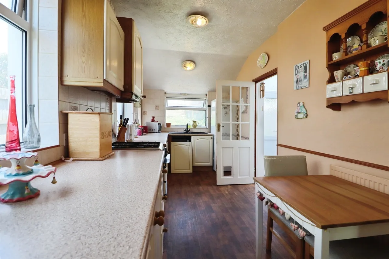 Wordsworth Avenue, Penarth, CF64, photo 6