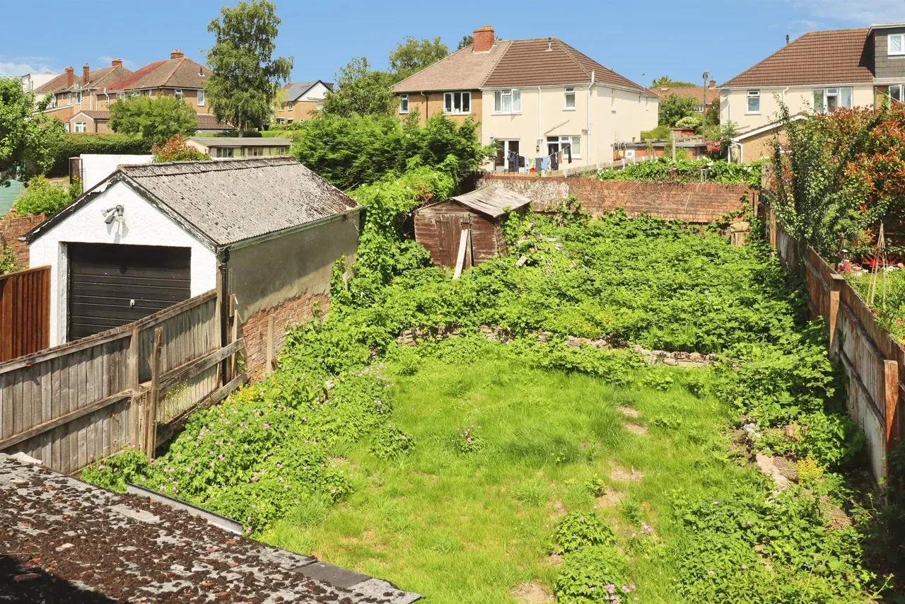 Wordsworth Avenue, Penarth, CF64, photo 2