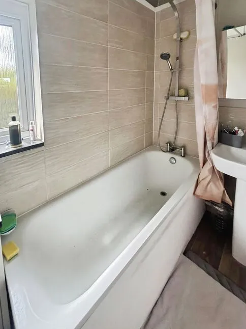 Chaffinch Close, Surbiton, KT6, photo 5