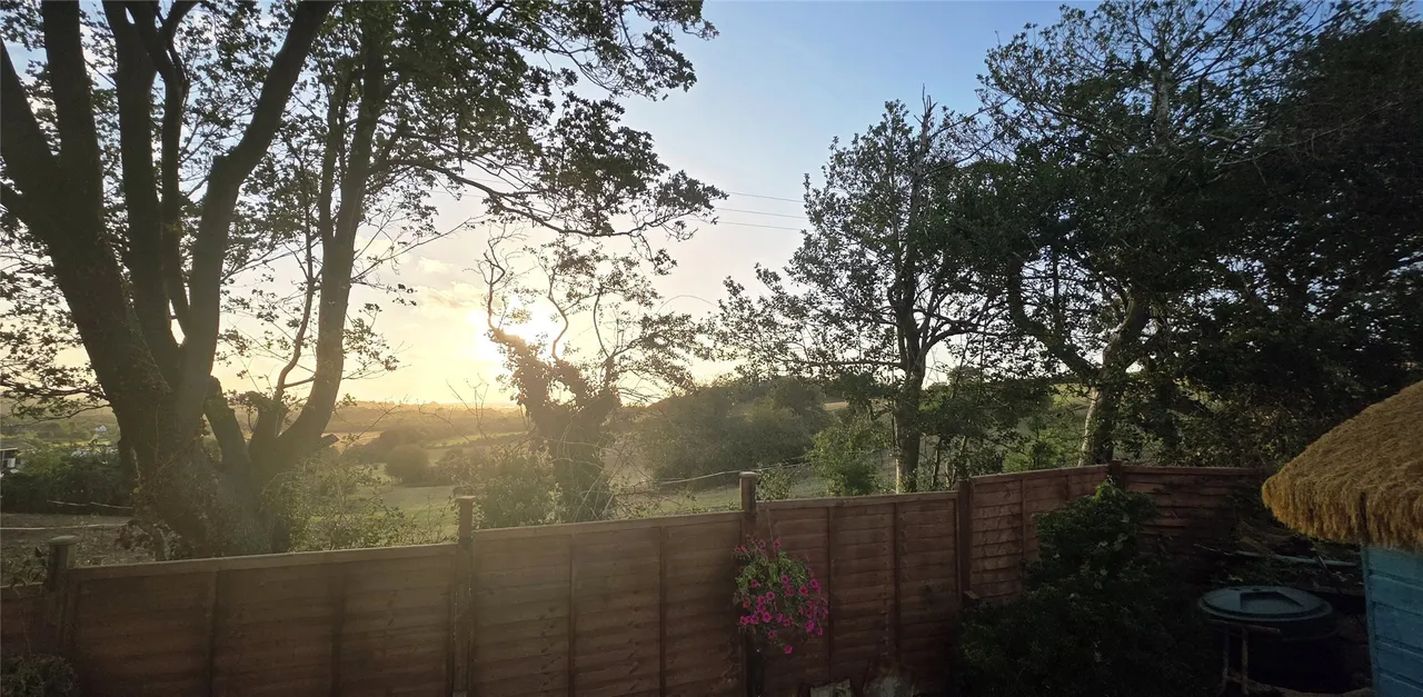 Pearsall Road, Gloucestershire, Longwell Green, BS30 9BE, photo 22