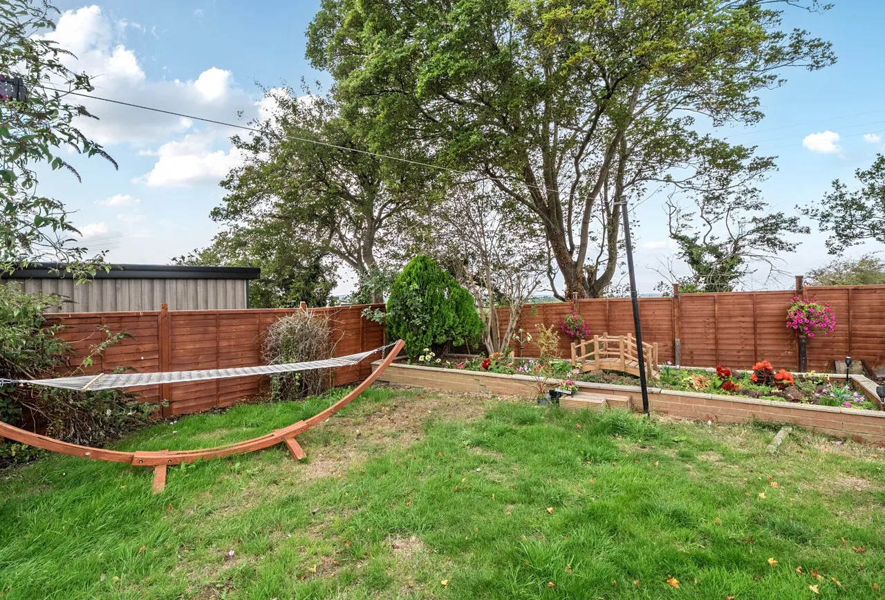 Pearsall Road, Gloucestershire, Longwell Green, BS30 9BE, photo 15