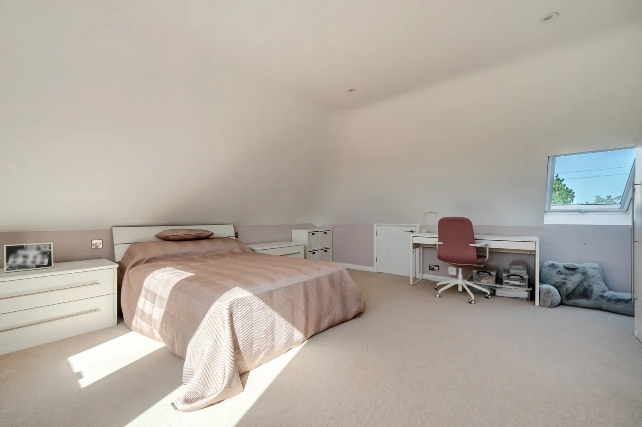 Fifield Road, Fifield, SL6, photo 7