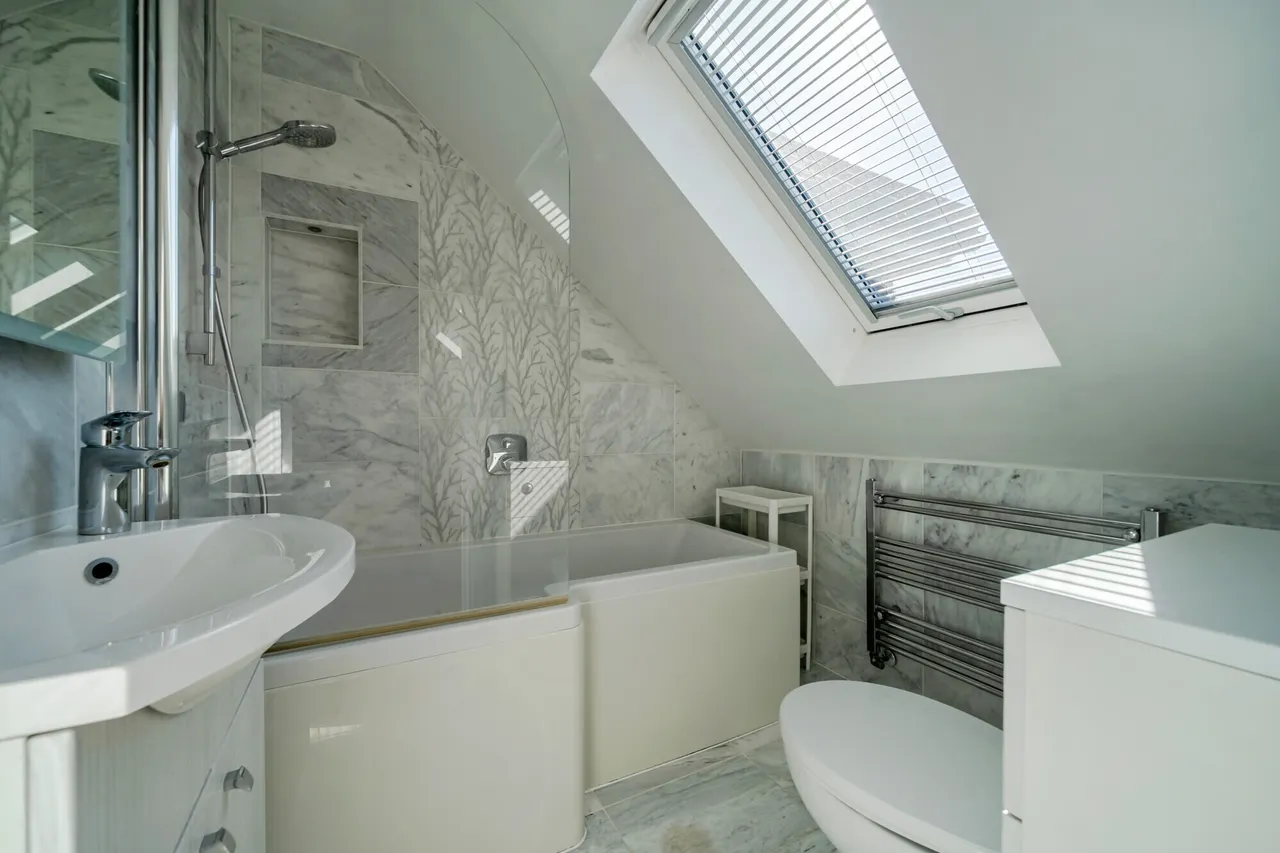 Fifield Road, Fifield, SL6, photo 9