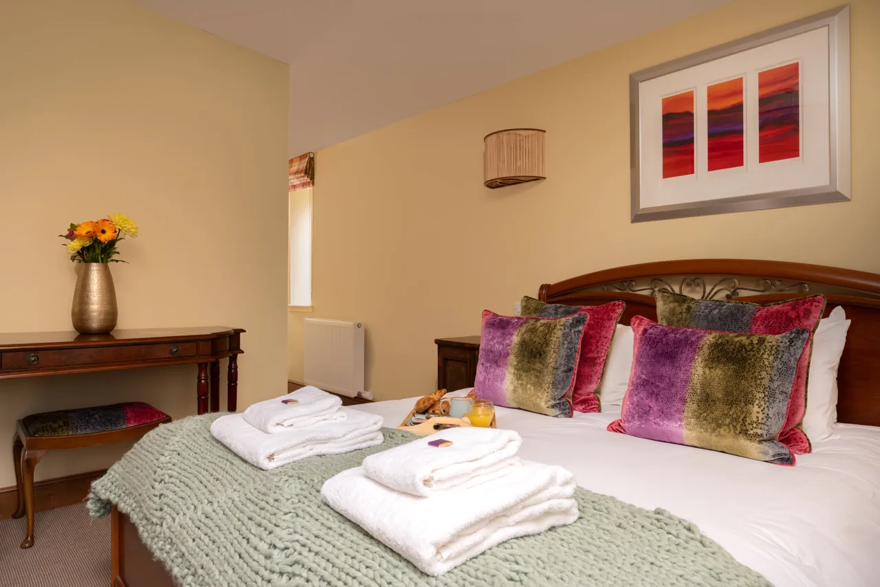 The Highland Club, St. Benedict’s Abbey, PH32, photo 18