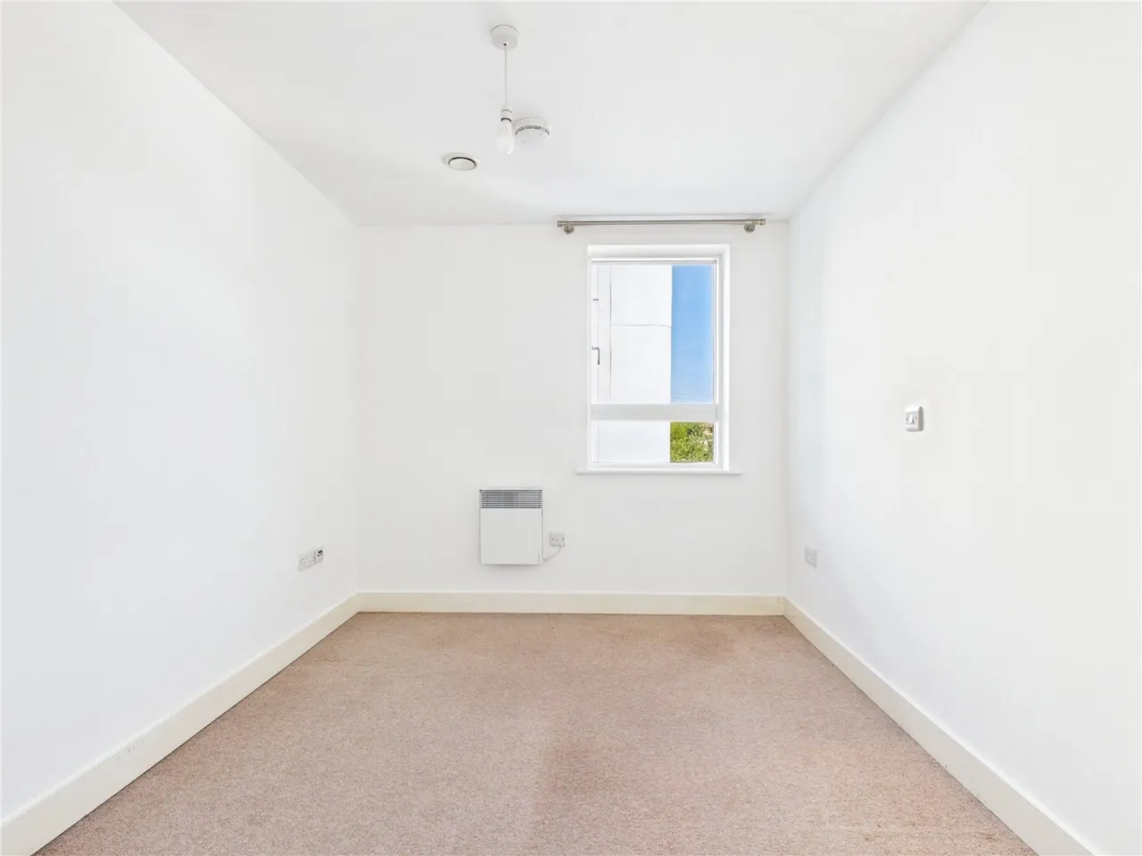 Coronation Court, Bristol, BS3, photo 13