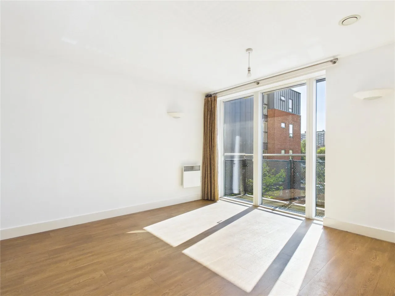 Coronation Court, Bristol, BS3, photo 6