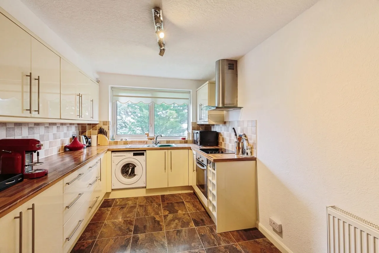 Park View Court, Blackpool, FY4, photo 6