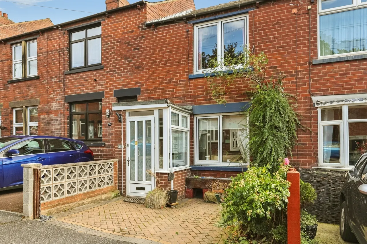 2 bed house for sale — Reasbeck Terrace, Barnsley