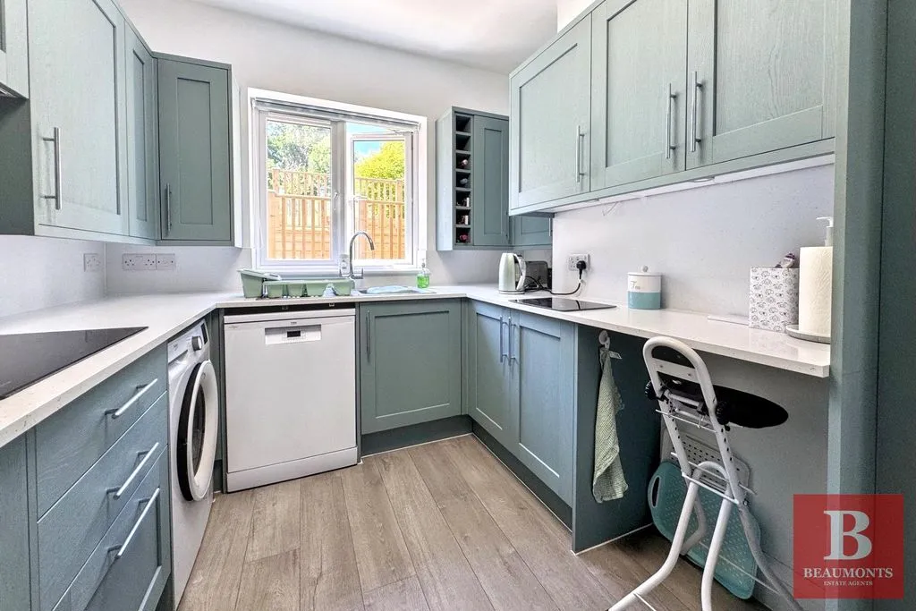 Winfield Avenue, Brighton BN1 8QH, photo 6