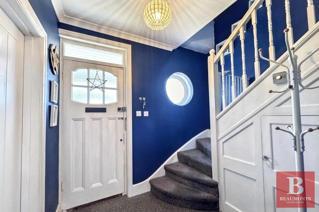 Winfield Avenue, Brighton BN1 8QH, photo 2