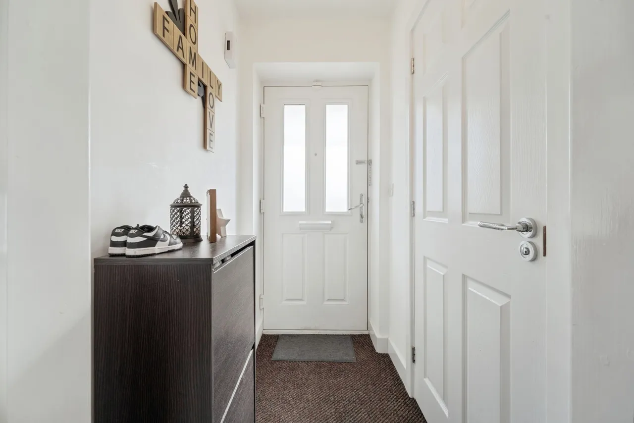 Middlewich Close, Horwich, BL6, photo 5