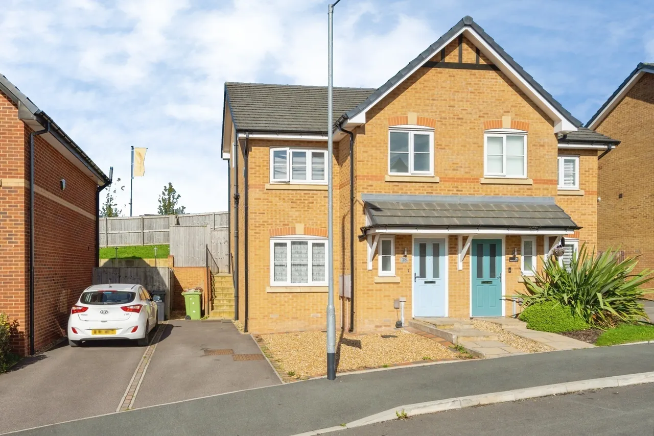 3 bed house for sale, Middlewich Close, Horwich, BL6