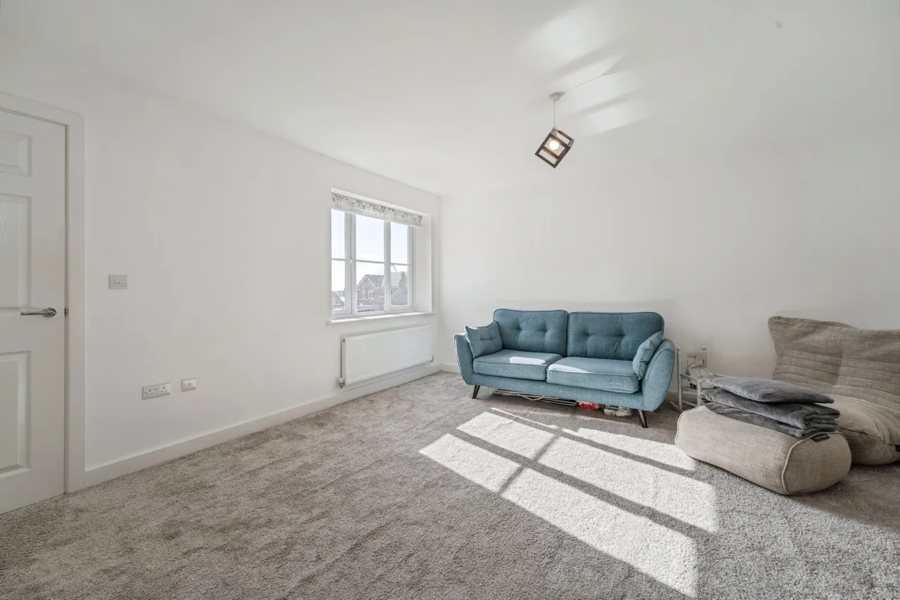 Middlewich Close, Horwich, BL6, photo 8