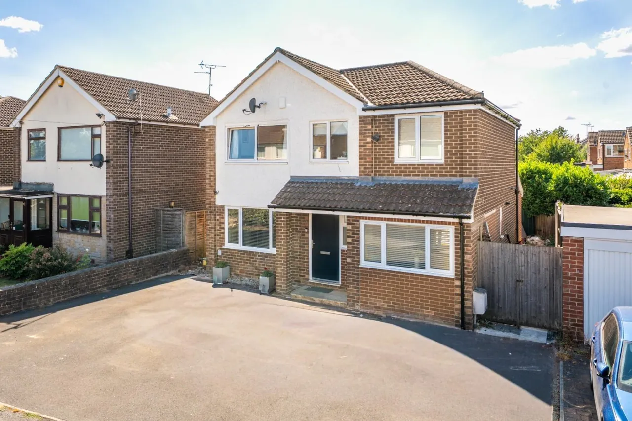 4 bed house for sale, Derwent Rise, Wetherby, LS22