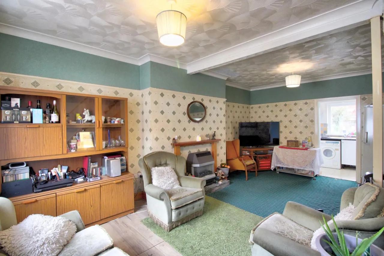 Downing Street, Newport, NP19, photo 3