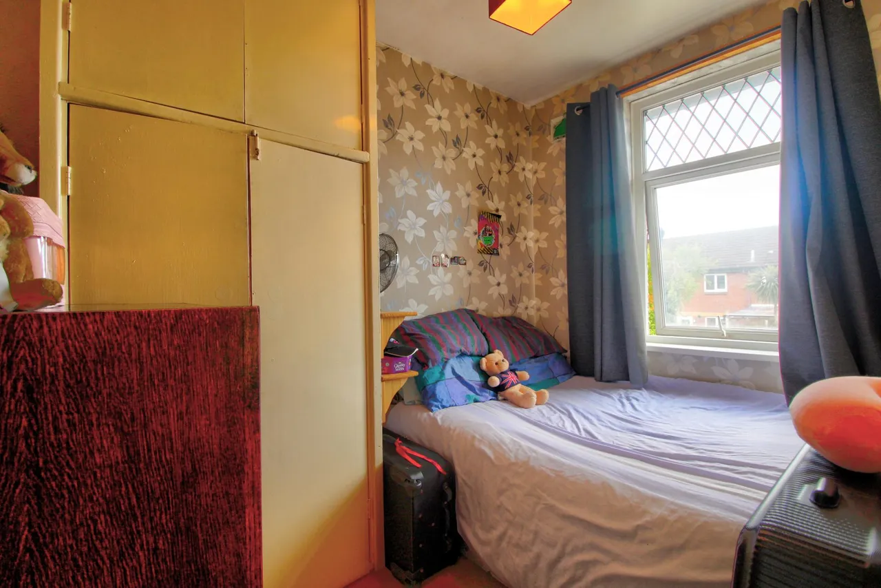 Downing Street, Newport, NP19, photo 11