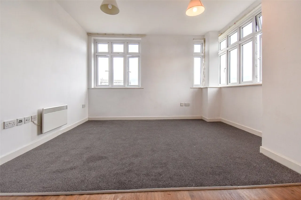 Alexander House, 50 Station Road, Aldershot, Hampshire, GU11 1BG, photo 5