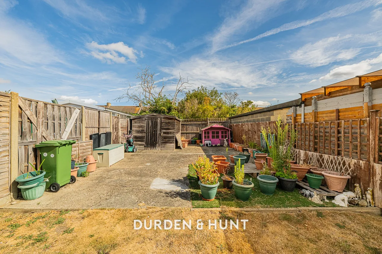Thorntons Farm Avenue, Romford, RM7, photo 21