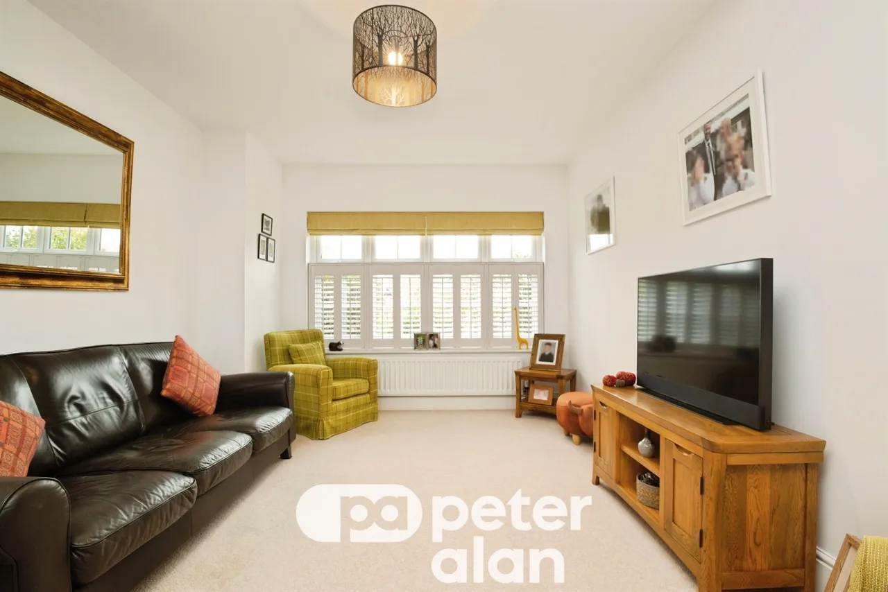 Monmouth Castle Drive, Newport, NP20, photo 6