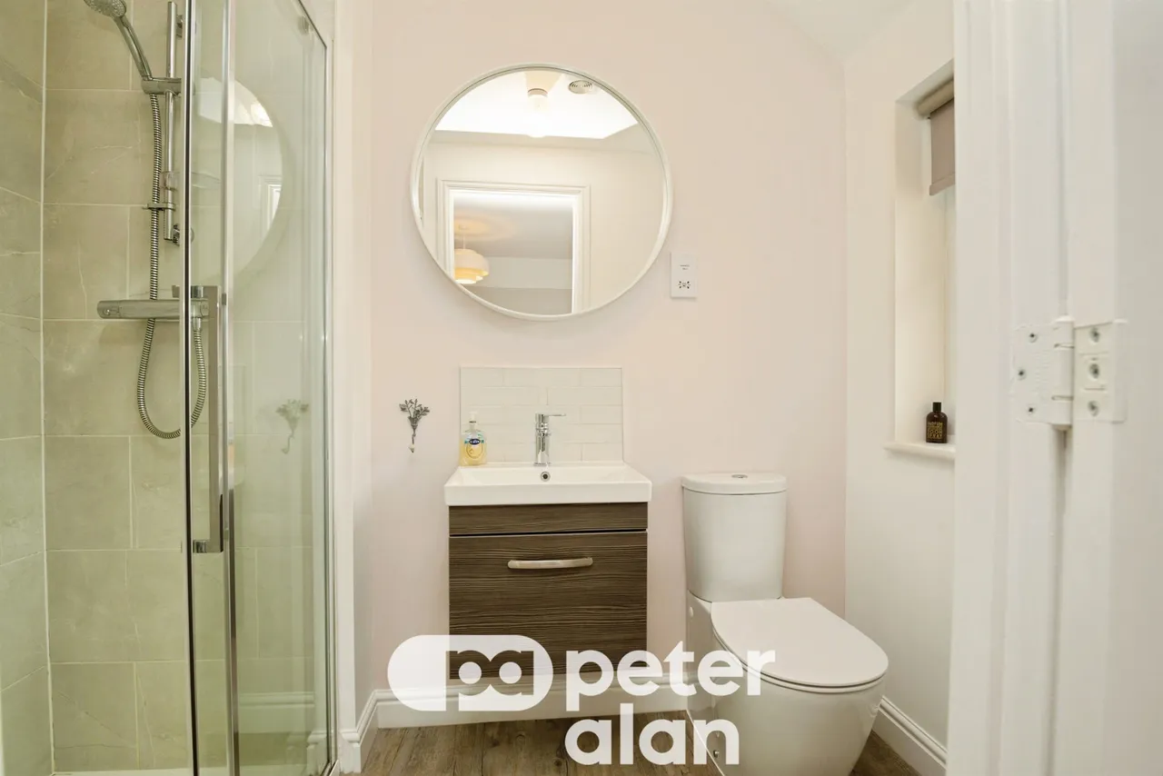 Monmouth Castle Drive, Newport, NP20, photo 13
