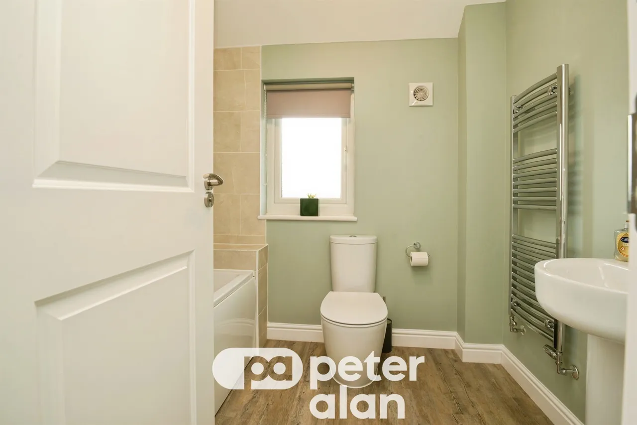Monmouth Castle Drive, Newport, NP20, photo 17