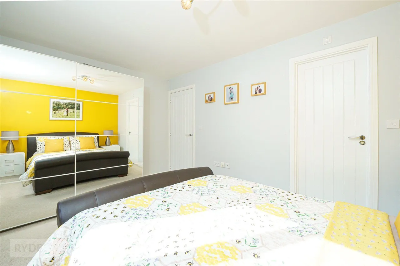 Smithy Close, Lindley, HD3, photo 11
