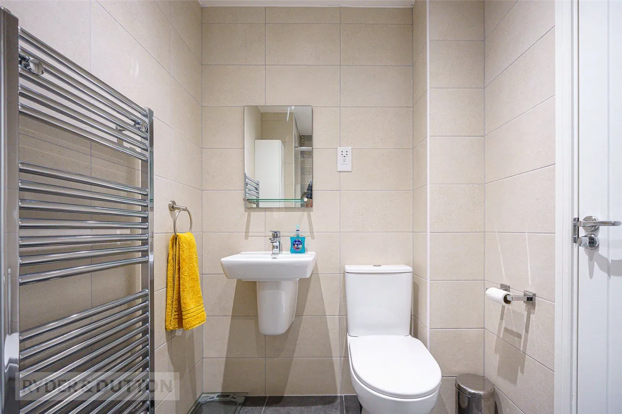 Smithy Close, Lindley, HD3, photo 12