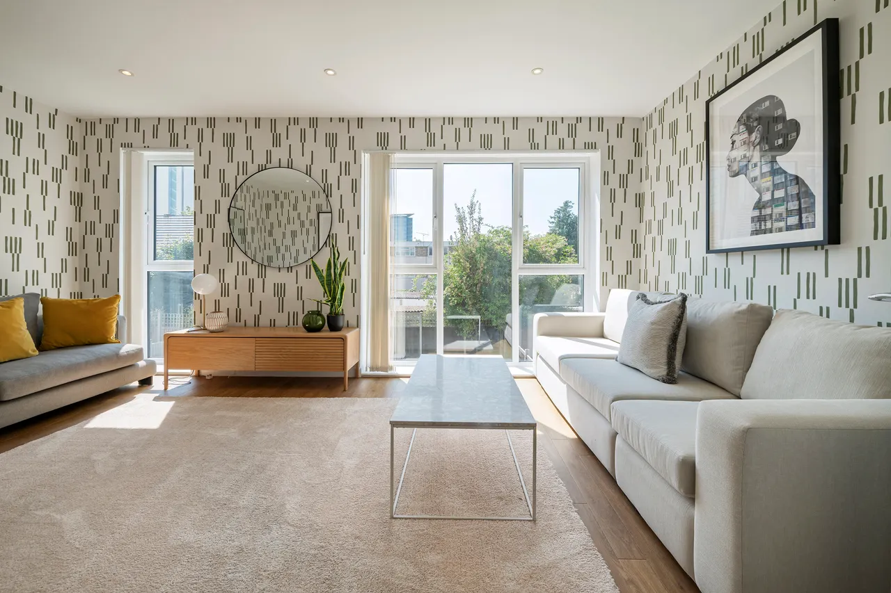 Reynard Way, Brentford, TW8, photo 4