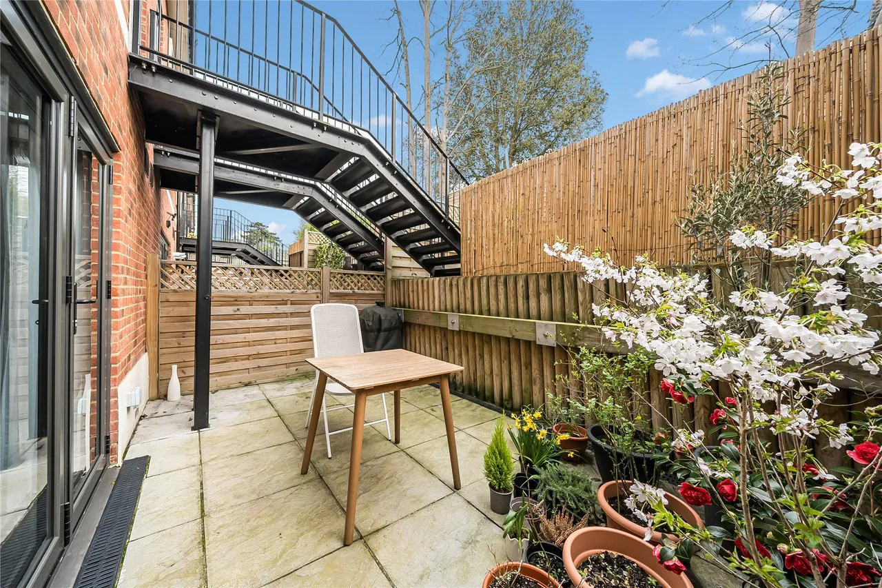 Harlow Gardens, Kingston Upon Thames, KT1, photo 12