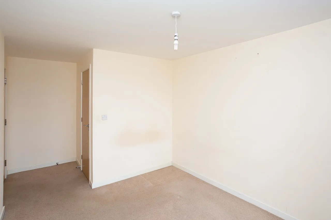 44 Wilmington Close, Watford, photo 12
