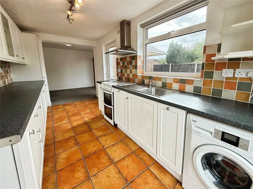Chestnut Road, North Hykeham, Lincolnshire, LN6, photo 10