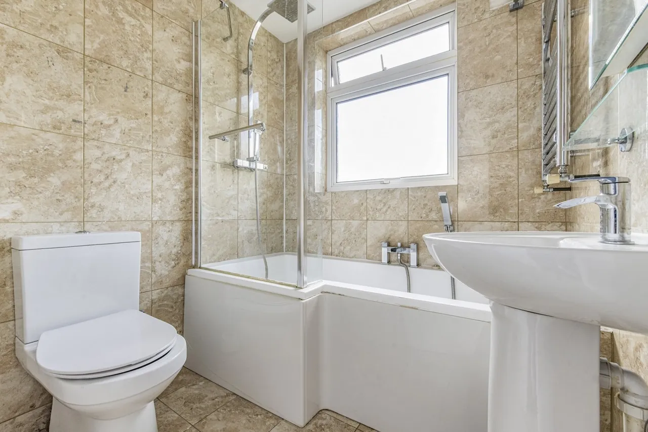 Cameron Road, London, SE6, photo 12