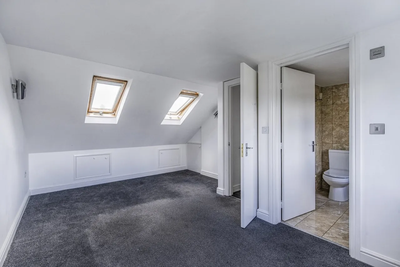 Cameron Road, London, SE6, photo 7