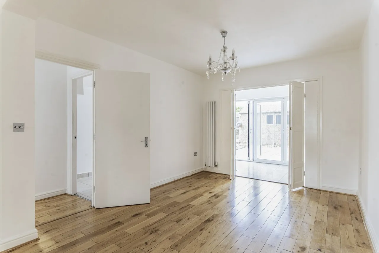 Cameron Road, London, SE6, photo 25