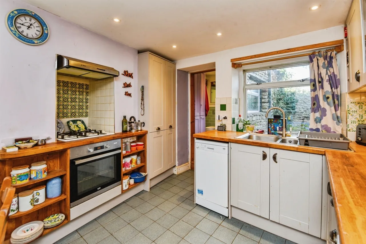 Albion Place, Frome, BA11, photo 9