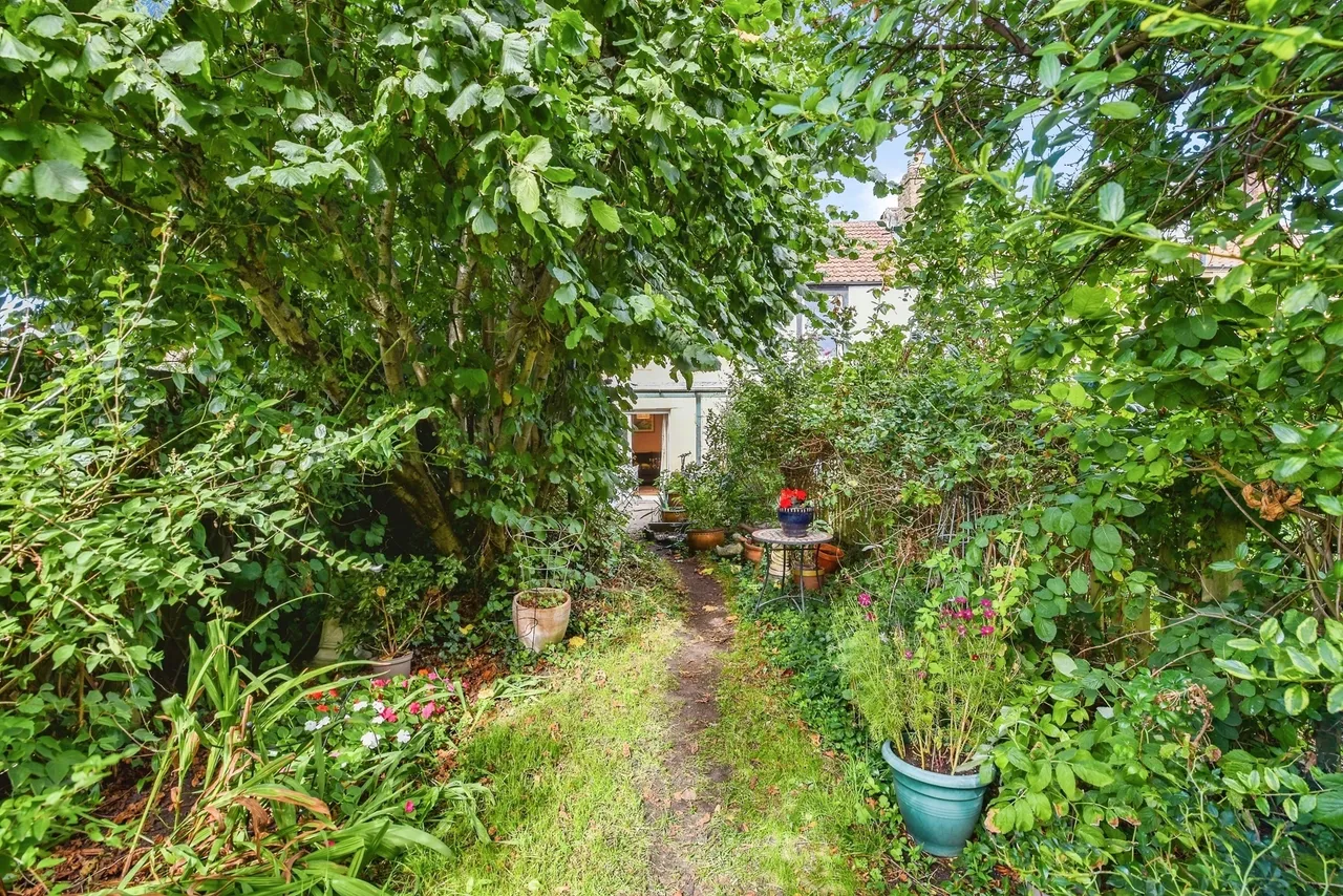 Albion Place, Frome, BA11, photo 8