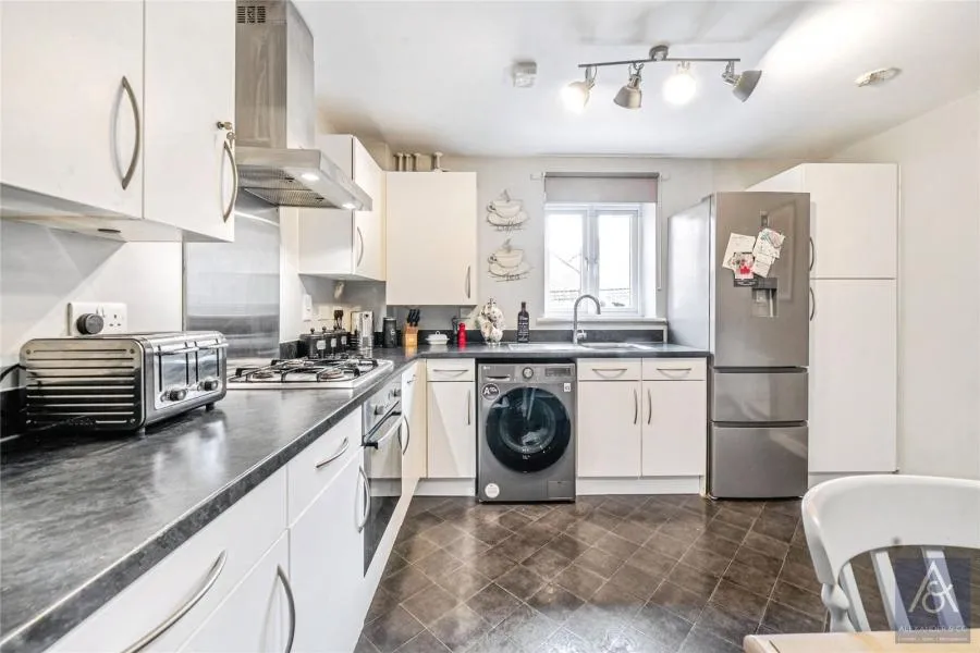 Needlepin Way, Buckingham, MK18, photo 8
