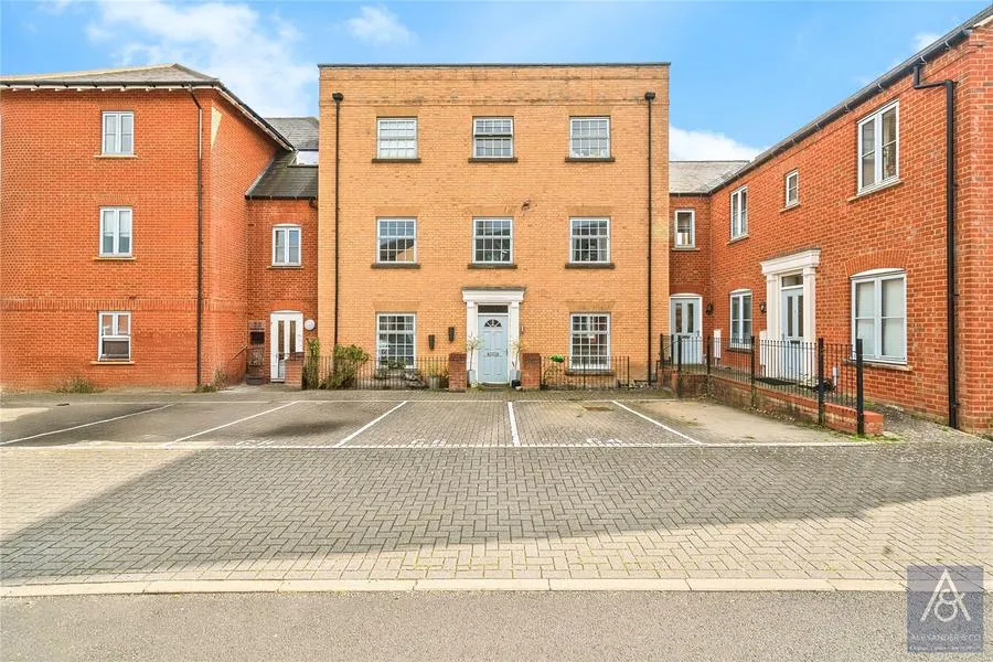 Needlepin Way, Buckingham, MK18, photo 18